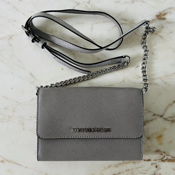 Michael Kors Handbags - MICHAEL KORS Jet Set Travel Pearl Grey Leather Phone Crossbody Bag